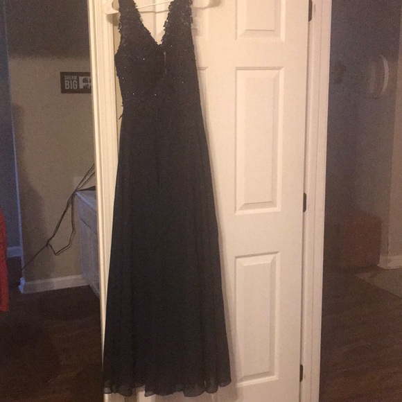 Ball gown - Picture 4 of 4